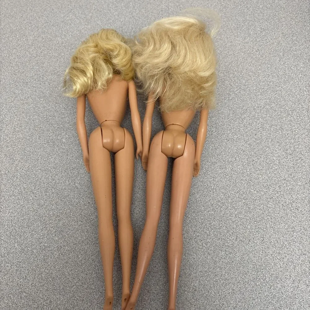 Lot of 8 Vintage Mixed Style Mattel Barbie, 1966 Body Molds, Twist Waist, Nude
